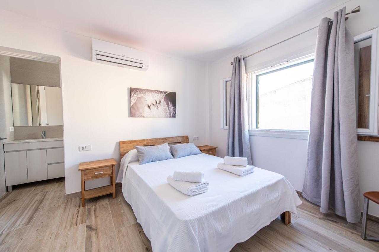 A Perfect Location Villa For Holidays With Ac And Private Pool Port de Pollença Exteriör bild