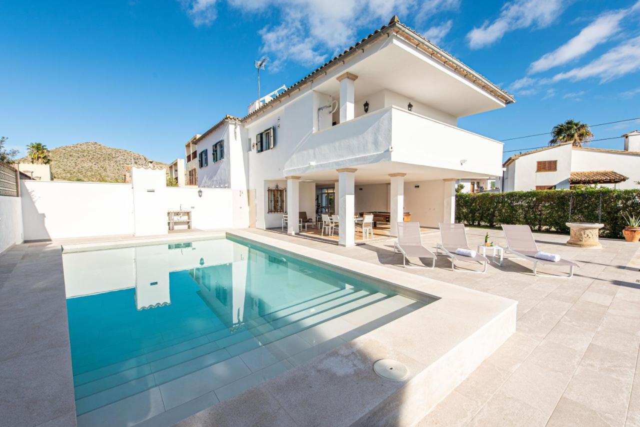 A Perfect Location Villa For Holidays With Ac And Private Pool Port de Pollença Exteriör bild